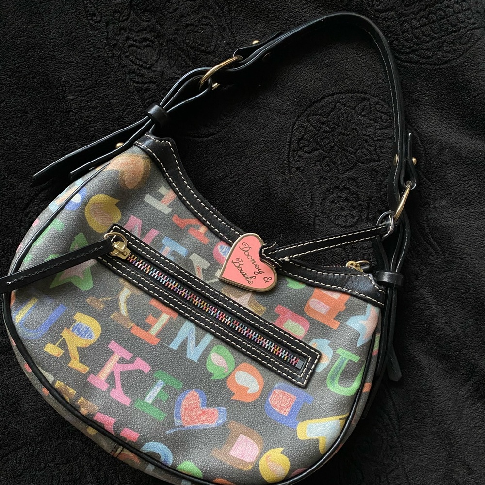Dooney and bourke purse